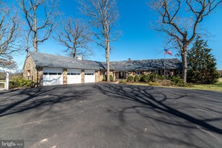 1211 Kellers Church Rd, Perkasie, PA 18944