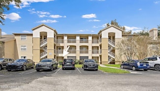 5 Arbor Club Dr Unit 103, Ponte Vedra Beach, FL 32082