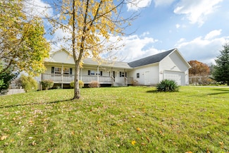3957 Hennessey Rd, Watervliet, MI 49098
