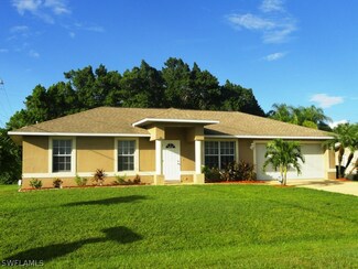 101 SE 46th Ln, Cape Coral, FL 33904