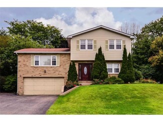 121 Heather Dr, Butler, PA 16001