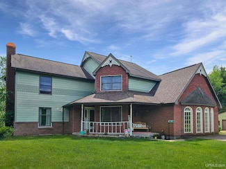 9989 W 5, Rapid River, MI 49878