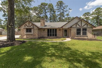 903 Fairway Farms Ln, Kingwood, TX 77339
