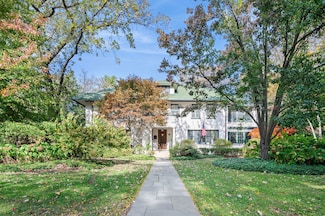 2855 Sheridan Place, Evanston, IL 60201
