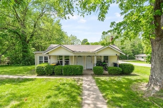 4416 N Cypress Ave, Kansas City, MO 64117