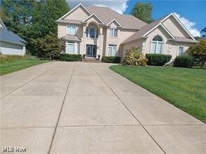 11391 Labrador Ln, Painesville, OH 44077
