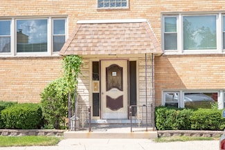 8101 Grand Ave Unit 1N, River Grove, IL 60171