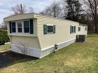 7 Cedar Grove Rd, Southington, CT 06489