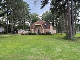 8308 Creekdale St, Shreveport, LA 71107