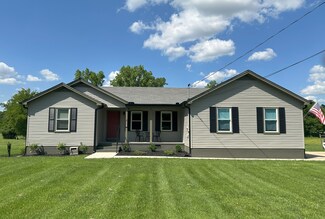 823 Brookhaven Cir, Shelbyville, TN 37160