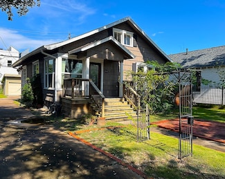 1111 Rutland St, Houston, TX 77008