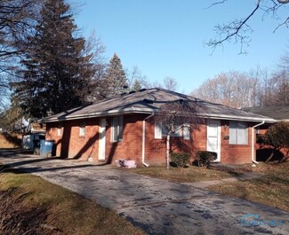 2608 Arletta St, Toledo, OH 43613