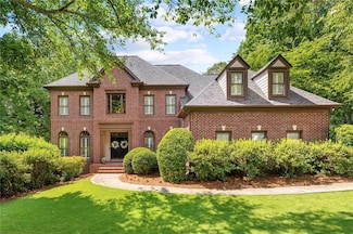 635 Vinings Estates Dr SE, Mableton, GA 30126