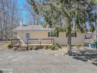 9148 Brandywine Dr, Tobyhanna, PA 18466
