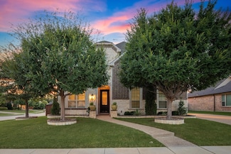 2801 Waverley Dr, Roanoke, TX 76262
