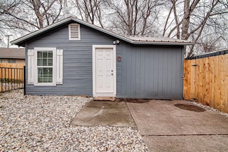 3005 College Ave, Fort Worth, TX 76110