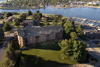 368 Harbor Dr Unit 102, Ludington, MI 49431