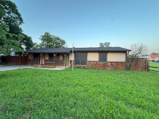 108 Sally St, Joshua, TX 76058