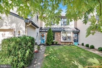 2 E Oleander Dr, Mount Laurel, NJ 08054