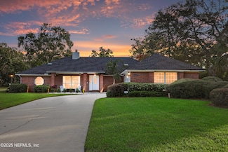 1904 St Marys Ct, Jacksonville, FL 32223