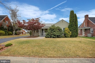 754 Stouffer Ave, Chambersburg, PA 17201