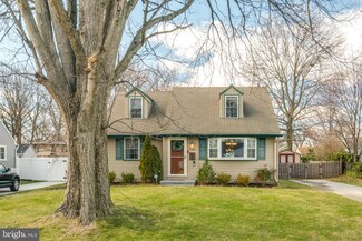 223 Edwards Ave, Barrington, NJ 08007