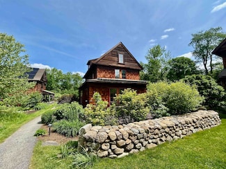 91 Steele Rd, Peterborough, NH 03458
