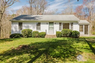 292 Anawan St, Rehoboth, MA 02769