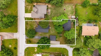 2735 E Wyman Rd, Fayetteville, AR 72701