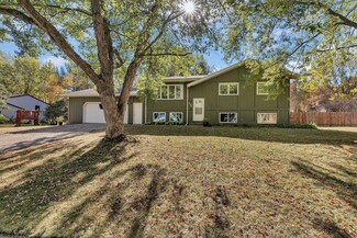 304 9th St N, Sartell, MN 56377