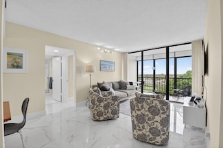 6895 Willow Wood Dr Unit 1076, Boca Raton, FL 33434