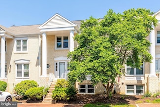 8504 Jeffersonian Ct, Vienna, VA 22182