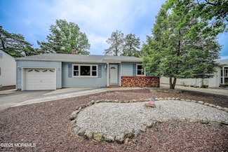 48 Sheepshead Dr, Toms River, NJ 08757