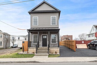 20 Monroe St, Schenectady, NY 12305