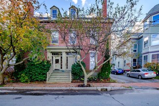 88 Winter St Unit 3, Portland, ME 04102