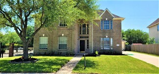 14819 Twin Maple St, Houston, TX 77082