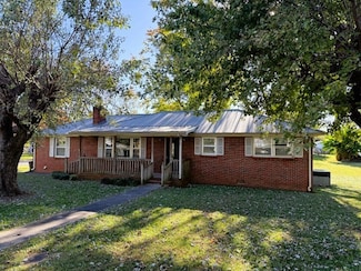 108 Black St, McMinnville, TN 37110