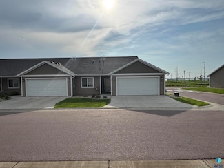 1209 N Marion Rd Unit 4, Sioux Falls, SD 57107
