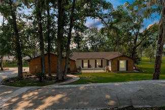 23327 Christian Cir, Brooksville, FL 34601
