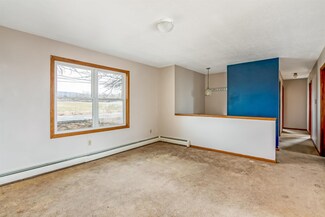 289 Brigham Rd, Saint Albans, VT 05478