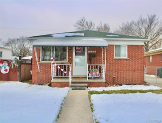 1368 Wilson Ave, Lincoln Park, MI 48146