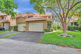 646 N University Dr, Plantation, FL 33324
