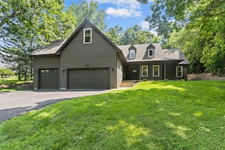 38623 N Konen Ave, Spring Grove, IL 60081