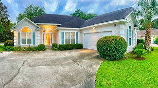 111 Hanging Moss Dr, Saint Simons Island, GA 31522