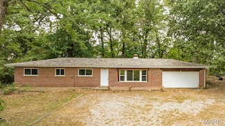 1227 Teson Rd, Hazelwood, MO 63042