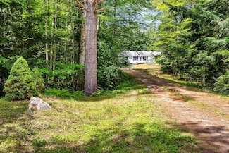 769 Davidson Hill Rd, Chester, VT 05143