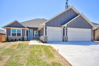 3018 Hollow Crest Ln, Norman, OK 73071