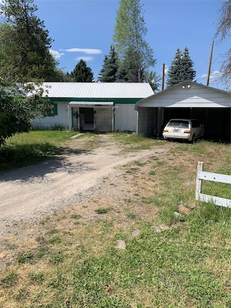 41 Pinewood Ln, Libby, MT 59923