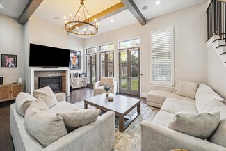 11038 Jardin Des Cir, Houston, TX 77043