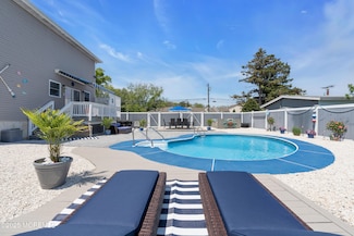 23 Charles Blvd, Manahawkin, NJ 08050